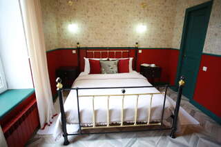 Гостиница Bonhotel Астрахань DE LUXE (Двухкомнатный люкс), 2 комнаты, от 1 до 2 гостей, двуспальная кровать-6